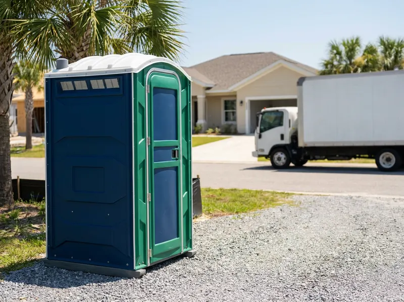 Deluxe Flushing Restroom Rental in Panama City, FL